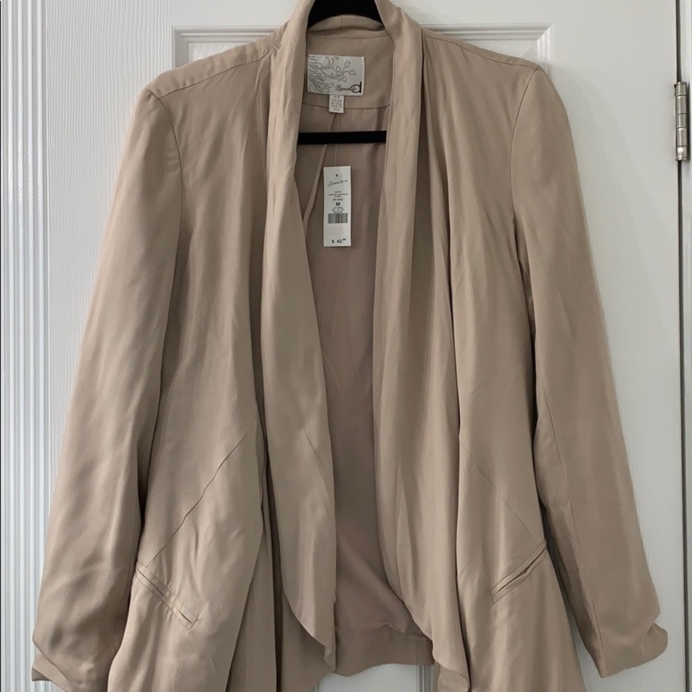 Dynamite Nude/Beige Blazer